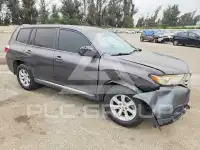 2013 Toyota Highlander фото