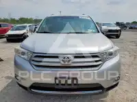 2013 Toyota Highlander фото
