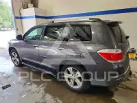 2013 Toyota Highlander фото