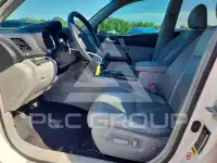 2013 Toyota Highlander фото