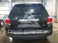 2013 Toyota Highlander фото