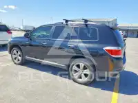2013 Toyota Highlander фото
