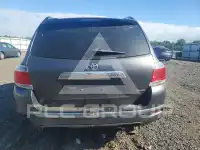 2013 Toyota Highlander фото