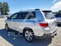 2013 Toyota Highlander фото