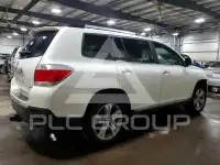 2013 Toyota Highlander фото