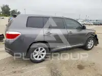 2013 Toyota Highlander фото