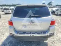 2013 Toyota Highlander фото