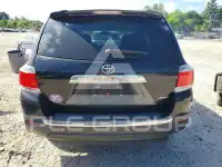 2013 Toyota Highlander photo