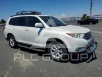 2013 Toyota Highlander фото