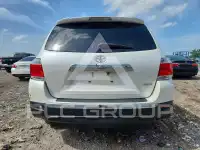 2013 Toyota Highlander фото