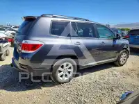 2013 Toyota Highlander photo