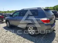 2013 Toyota Highlander фото