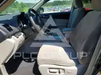 2013 Toyota Highlander фото