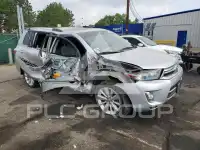 2013 Toyota Highlander фото