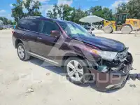 2013 Toyota Highlander фото