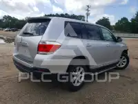 2013 Toyota Highlander фото