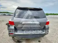 2013 Toyota Highlander фото