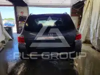 2013 Toyota Highlander фото