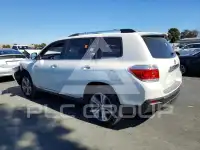 2013 Toyota Highlander фото