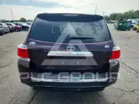 2013 Toyota Highlander фото