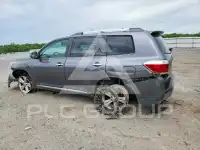 2013 Toyota Highlander фото