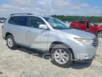2013 Toyota Highlander фото