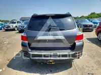 2013 Toyota Highlander фото