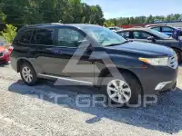 2013 Toyota Highlander фото