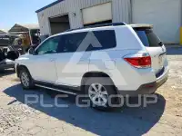 2013 Toyota Highlander фото