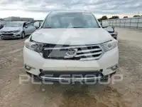 2013 Toyota Highlander photo