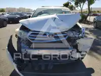 2013 Toyota Highlander фото