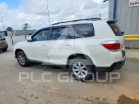 2013 Toyota Highlander фото