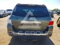 2013 Toyota Highlander photo