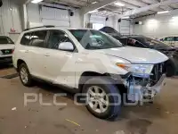 2013 Toyota Highlander фото