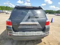 2013 Toyota Highlander photo
