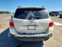 2013 Toyota Highlander фото
