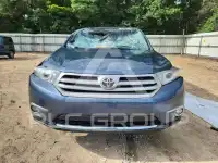 2013 Toyota Highlander фото