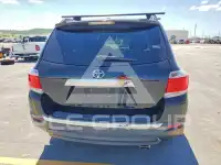 2013 Toyota Highlander фото