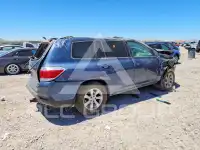 2013 Toyota Highlander photo