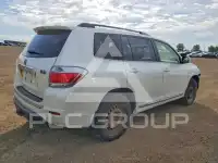 2013 Toyota Highlander photo