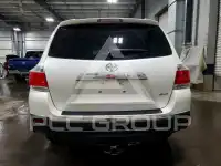 2013 Toyota Highlander фото