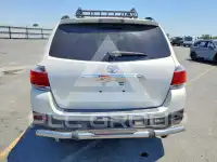 2013 Toyota Highlander фото