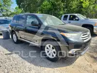 2013 Toyota Highlander фото
