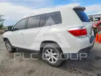 2013 Toyota Highlander photo