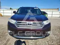 2013 Toyota Highlander фото