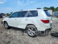 2013 Toyota Highlander фото