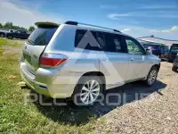 2013 Toyota Highlander фото