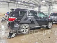 2013 Toyota Highlander photo