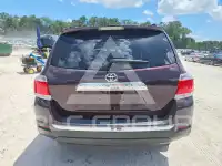 2013 Toyota Highlander фото