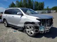 2013 Toyota Highlander фото